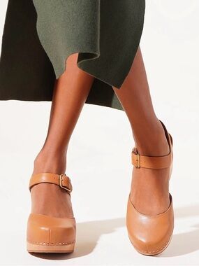 Charlotte Stone Mary Jane Maud Clog